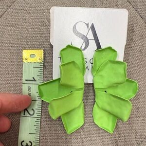 Green Leaf Earrings